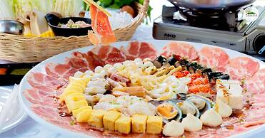 Phukaew Resort & Adventure Park