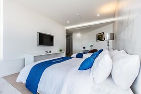 Bluespring Boutique Hotel