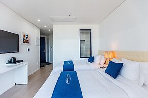 Bluespring Boutique Hotel