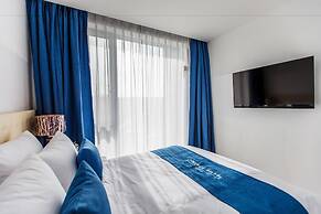 Bluespring Boutique Hotel