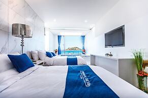 Bluespring Boutique Hotel