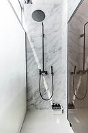 Bluespring Boutique Hotel