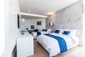 Bluespring Boutique Hotel