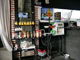 41 Studio - Adults Only