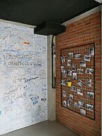 41 Studio - Adults Only