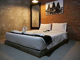 41 Studio - Adults Only