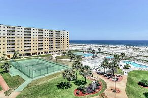 Summer Palace 4 Bedroom Duplex by RedAwning