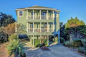 Summer Palace 4 Bedroom Duplex by RedAwning