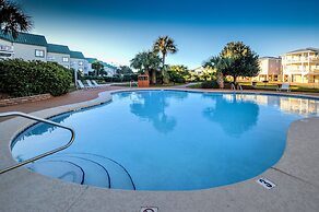 Summer Palace 4 Bedroom Duplex by RedAwning