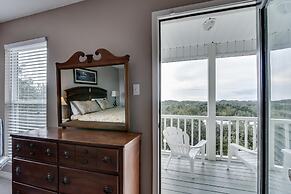 Summer Palace 4 Bedroom Duplex by RedAwning