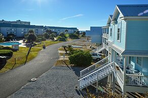 Summer Palace 4 Bedroom Duplex by RedAwning