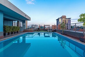Highlands Suites Apartment Hotel