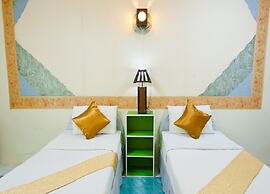 Huaykhakhaeng Country Home Resort