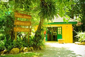 Huaykhakhaeng Country Home Resort