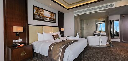 Boton Blue Hotel & Spa