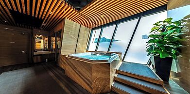 Boton Blue Hotel & Spa