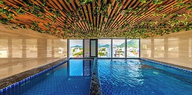 Boton Blue Hotel & Spa