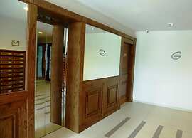 Rain Cha-Am Huahin by Cozy Sea