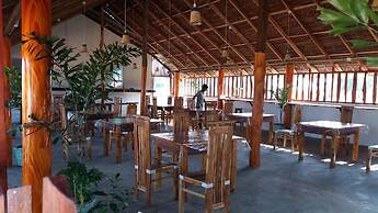 Shan Guest and Nilaveli