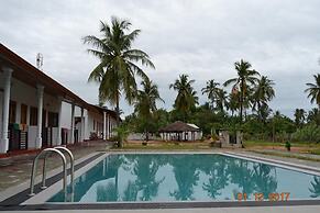 Shan Guest and Nilaveli