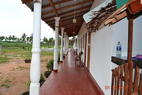 Shan Guest and Nilaveli