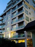 GoldStone Residency Patong , Phuket