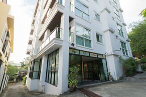 GoldStone Residency Patong , Phuket