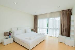 GoldStone Residency Patong , Phuket