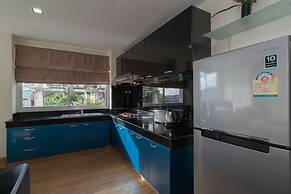 GoldStone Residency Patong , Phuket