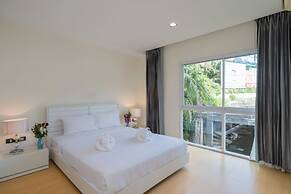 GoldStone Residency Patong , Phuket