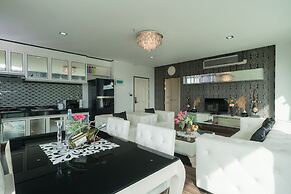 GoldStone Residency Patong , Phuket