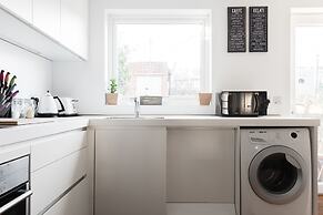 The Jericho Escape - Comfortable & Modern 4BDR in Jericho