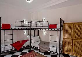 Amour d'auberge - Hostel