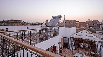 Amour d'auberge - Hostel