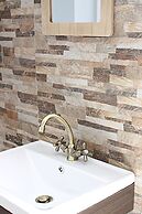 Picnic Dreams Boutique Hostel