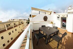 Apartamentos Playa 76