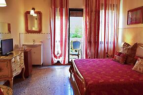 Venice Lion Residence - Vespucci