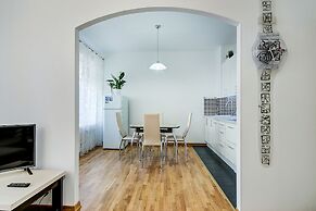 Home4day Sunny City Central Flat