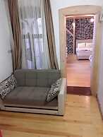 Taksimparis Apartments