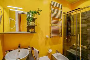 Allegras House Caracciolo