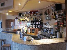 Hostal Restaurante Santa Cruz