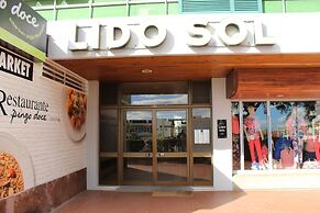 Monumental Apartment