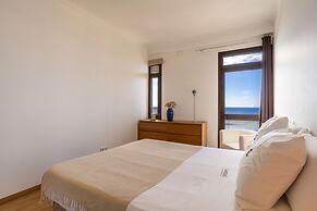 Monumental Apartment