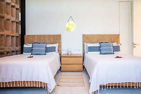 El Careyes Club & Residences