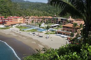 El Careyes Club & Residences