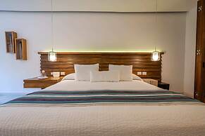 El Careyes Club & Residences