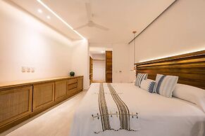 El Careyes Club & Residences