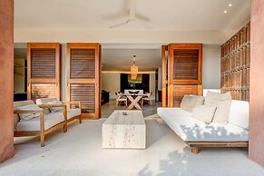 El Careyes Club & Residences