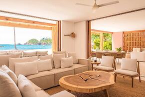 El Careyes Club & Residences