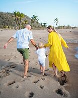 El Careyes Club & Residences